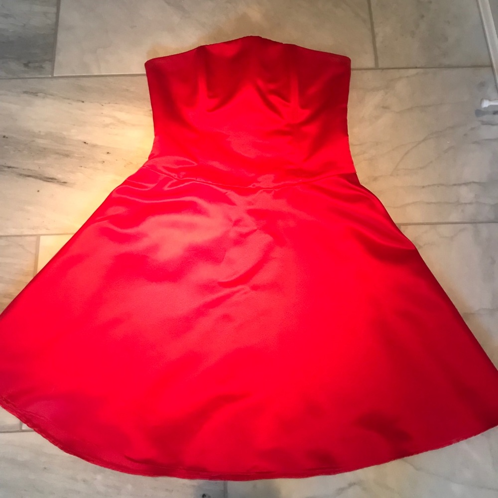 Satin red strapless mini prom dress